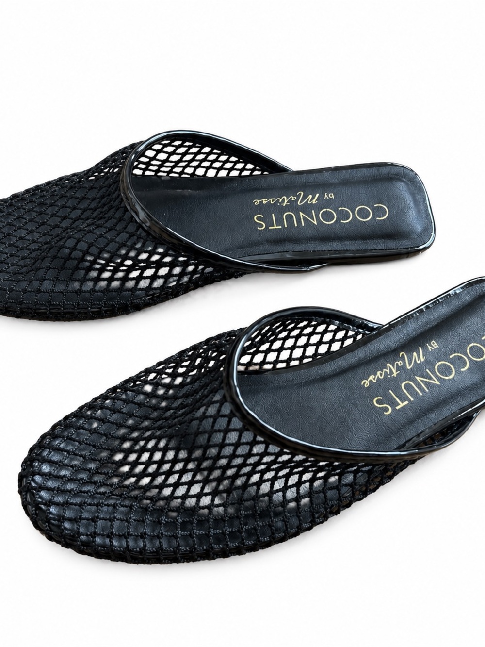 Coconuts by Matisse Black Mesh Slip-On Mules - size 7